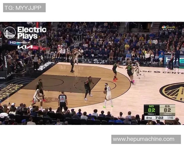 NBA精彩赛事回顾：关键时刻、球员表现、战术解析与球迷观赛体验